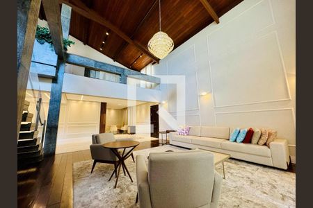 Casa à venda com 4 quartos, 1000m² em Santa Branca, Belo Horizonte