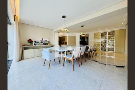 Casa à venda com 4 quartos, 1000m² em Santa Branca, Belo Horizonte