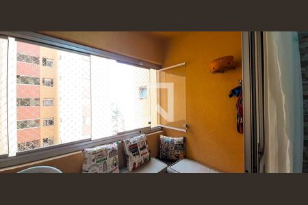 Sacada de apartamento à venda com 2 quartos, 65m² em Jaguaribe, Osasco