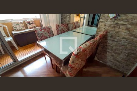 Sala de apartamento à venda com 2 quartos, 65m² em Jaguaribe, Osasco