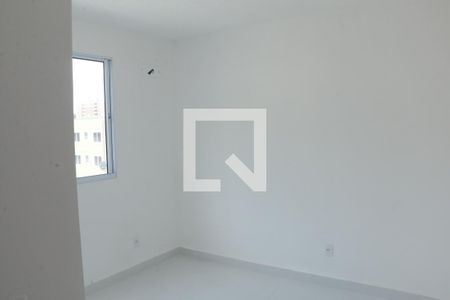 Quarto 1 de apartamento para alugar com 2 quartos, 36m² em Jardim Alvorada, Nova Iguaçu