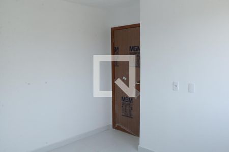 Quarto 1 de apartamento para alugar com 2 quartos, 36m² em Jardim Alvorada, Nova Iguaçu