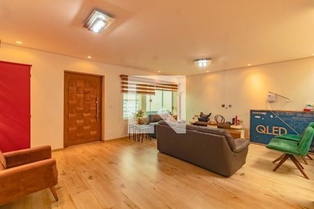 Casa à venda com 4 quartos, 449m² em Cidade Vargas, São Paulo