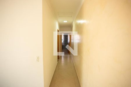CORREDOR de casa para alugar com 3 quartos, 150m² em Vila Nossa Senhora do Retiro, São Paulo