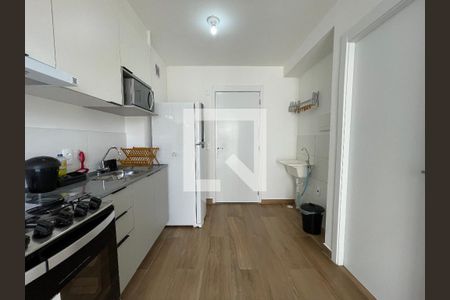 Sala/Cozinha de apartamento para alugar com 1 quarto, 27m² em Vila Butantã, São Paulo