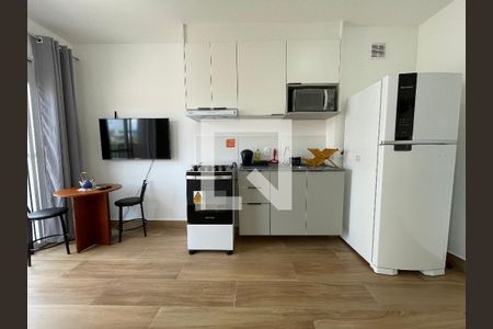 Sala/Cozinha de apartamento para alugar com 1 quarto, 27m² em Vila Butantã, São Paulo