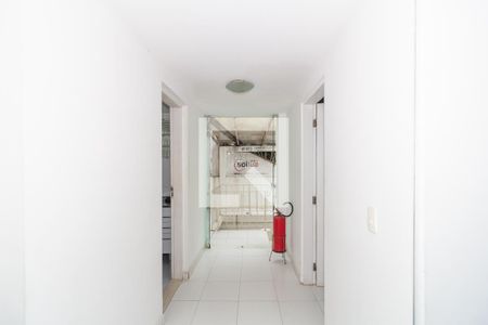 Corredor de casa à venda com 4 quartos, 247m² em Pompeia, São Paulo