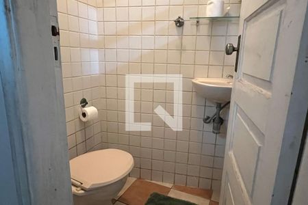 Lavabo de casa de condomínio para alugar com 2 quartos, 90m² em Encruzilhada, Santos