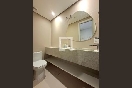 Lavabo de apartamento para alugar com 1 quarto, 56m² em Vila Nova Conceição, São Paulo