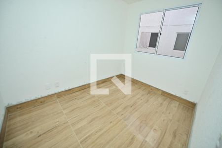 Quarto de apartamento para alugar com 2 quartos, 41m² em Setor Residencial Porto Dourado, Goiânia