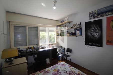 Quarto 1 de apartamento à venda com 2 quartos, 115m² em Auxiliadora, Porto Alegre