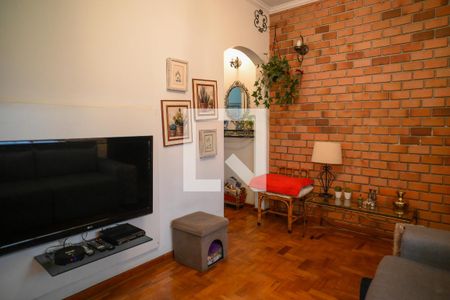 Sala de casa à venda com 2 quartos, 180m² em Cambuci, São Paulo