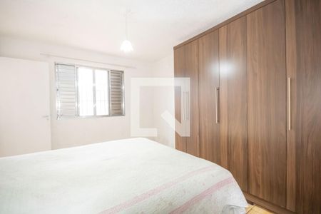 Quarto 1 de casa à venda com 2 quartos, 140m² em São Pedro, Osasco
