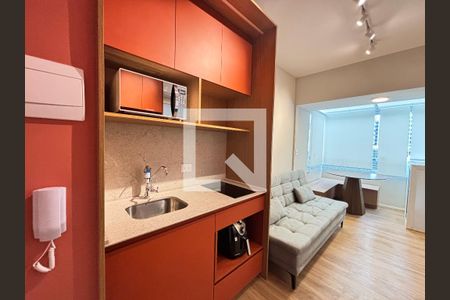 Sala/Cozinha de apartamento para alugar com 1 quarto, 27m² em Vila Olímpia, São Paulo