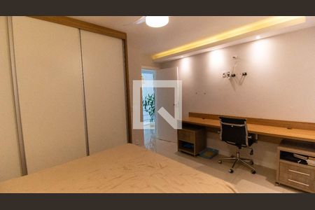 Casa à venda com 4 quartos, 280m² em Vila Progresso, Niterói