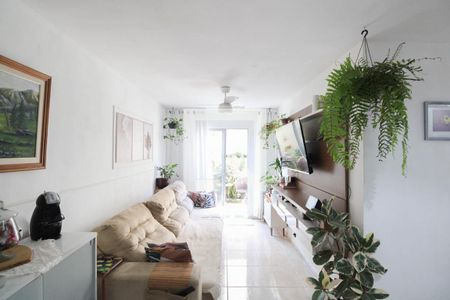 Sala de apartamento para alugar com 2 quartos, 80m² em Cosmos, Rio de Janeiro