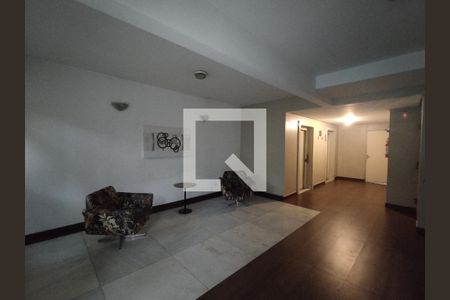 Hall de entrada de apartamento para alugar com 3 quartos, 65m² em Aclimação, São Paulo