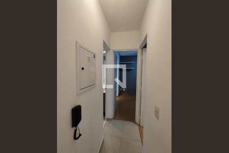 Corredor de apartamento à venda com 3 quartos, 65m² em Aclimação, São Paulo