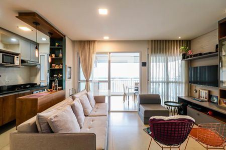 Sala de apartamento à venda com 2 quartos, 75m² em Caxingui, São Paulo