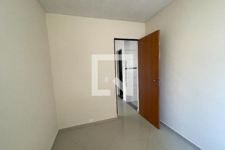 Quarto 2 de apartamento para alugar com 2 quartos, 53m² em Engenho do Porto, Duque de Caxias