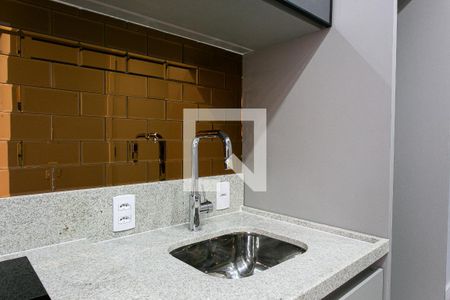 Cozinha de kitnet/studio para alugar com 1 quarto, 24m² em Tatuapé, São Paulo