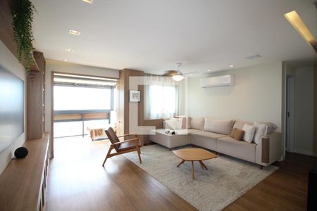 Sala de apartamento à venda com 2 quartos, 89m² em Barra Olímpica, Rio de Janeiro