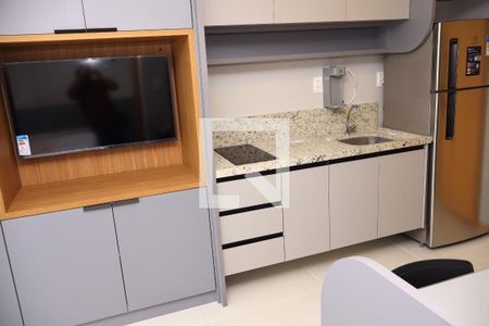 Quarto de kitnet/studio para alugar com 1 quarto, 25m² em Caminho das Árvores, Salvador