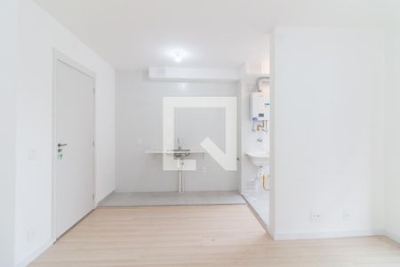 Sala/Cozinha de apartamento para alugar com 2 quartos, 38m² em Jaguaré, São Paulo