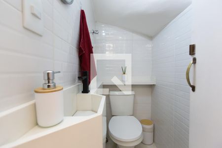 Lavabo de casa de condomínio à venda com 2 quartos, 57m² em Itaquera, São Paulo