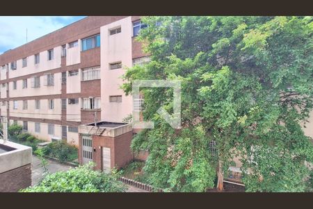 Vista de apartamento à venda com 2 quartos, 60m² em Lapa de Baixo, São Paulo