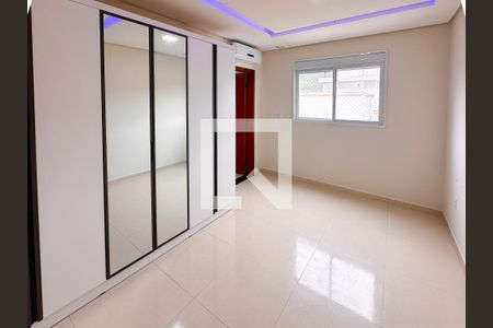 Suíte  de apartamento para alugar com 2 quartos, 64m² em Ingleses do Rio Vermelho, Florianópolis