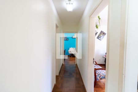 Corredor de apartamento para alugar com 3 quartos, 103m² em Menino Deus, Porto Alegre
