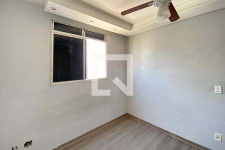 Quarto 1 de apartamento para alugar com 2 quartos, 52m² em Planalto, Belo Horizonte