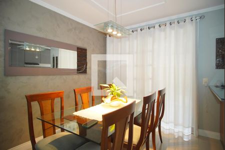 Sala de casa à venda com 3 quartos, 220m² em Jardim Sabará, Porto Alegre