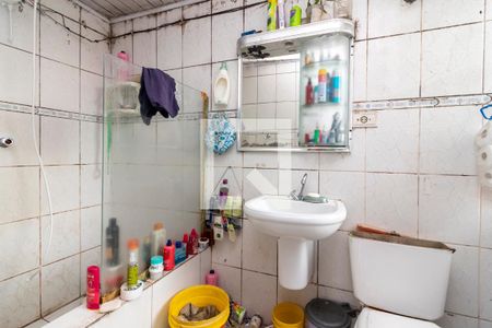 Banheiro 1 de casa à venda com 2 quartos, 146m² em Vila Bandeirantes, São Paulo