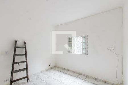 Quarto de casa para alugar com 2 quartos, 100m² em Jardim Ponte Rasa, São Paulo