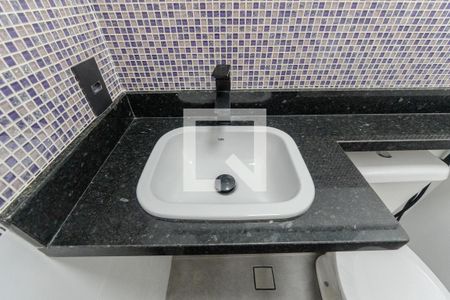 Lavabo de apartamento para alugar com 1 quarto, 58m² em Bela Vista, São Paulo