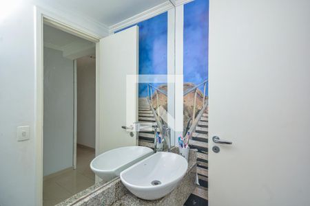 Lavabo de apartamento à venda com 3 quartos, 181m² em Campo Grande, São Paulo