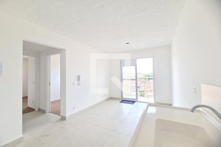 Sala/Cozinha de apartamento para alugar com 2 quartos, 35m² em Vila Graciosa, São Paulo