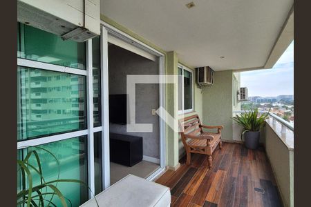 Varanda  de apartamento para alugar com 3 quartos, 84m² em Barra da Tijuca, Rio de Janeiro