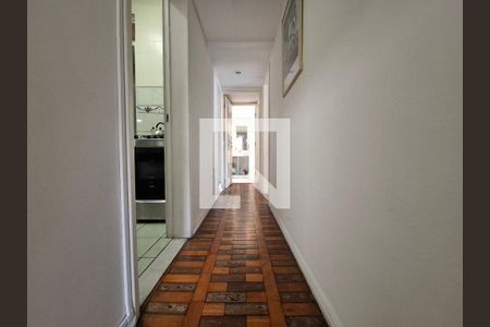 Corredor de apartamento à venda com 3 quartos, 96m² em Botafogo, Rio de Janeiro