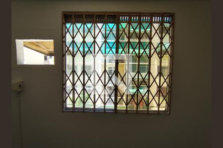 Janela - Quarto de apartamento para alugar com 1 quarto, 1m² em Taquara, Rio de Janeiro