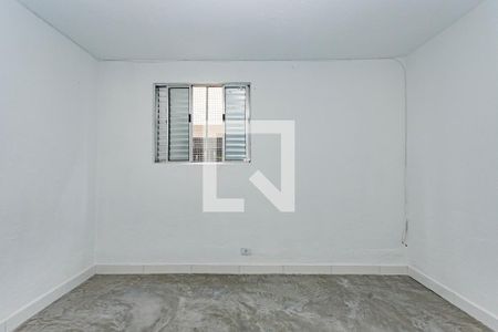 Quarto de casa para alugar com 1 quarto, 60m² em Vila Liviero, São Paulo