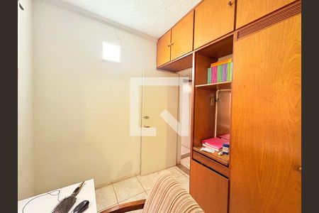 Quarto 2 de casa à venda com 4 quartos, 190m² em Jardim Messina, Jundiaí