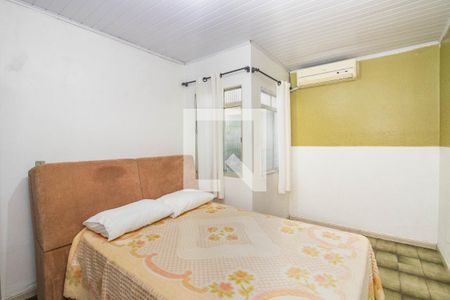 Quarto 2 de casa à venda com 3 quartos, 132m² em Sarandi, Porto Alegre