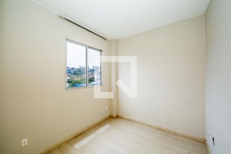 Quarto de apartamento para alugar com 2 quartos, 63m² em Estoril, Belo Horizonte