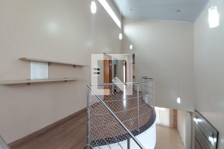 Hall dos Quartos  de casa de condomínio à venda com 3 quartos, 248m² em Swiss Park, Campinas