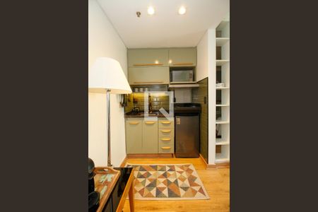 Sala e Cozinha de apartamento para alugar com 1 quarto, 32m² em Pinheiros, São Paulo