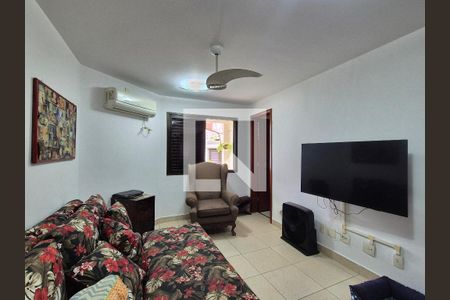 Casa de Condomínio para alugar com 4 quartos, 400m² em Vargem Pequena, Rio de Janeiro