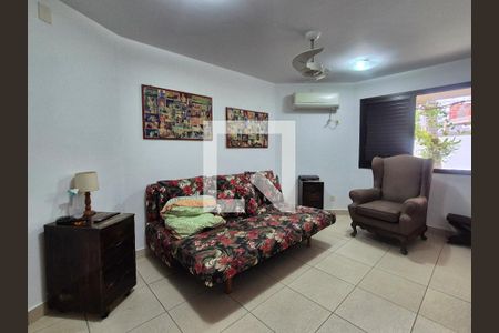 Casa de Condomínio para alugar com 4 quartos, 400m² em Vargem Pequena, Rio de Janeiro